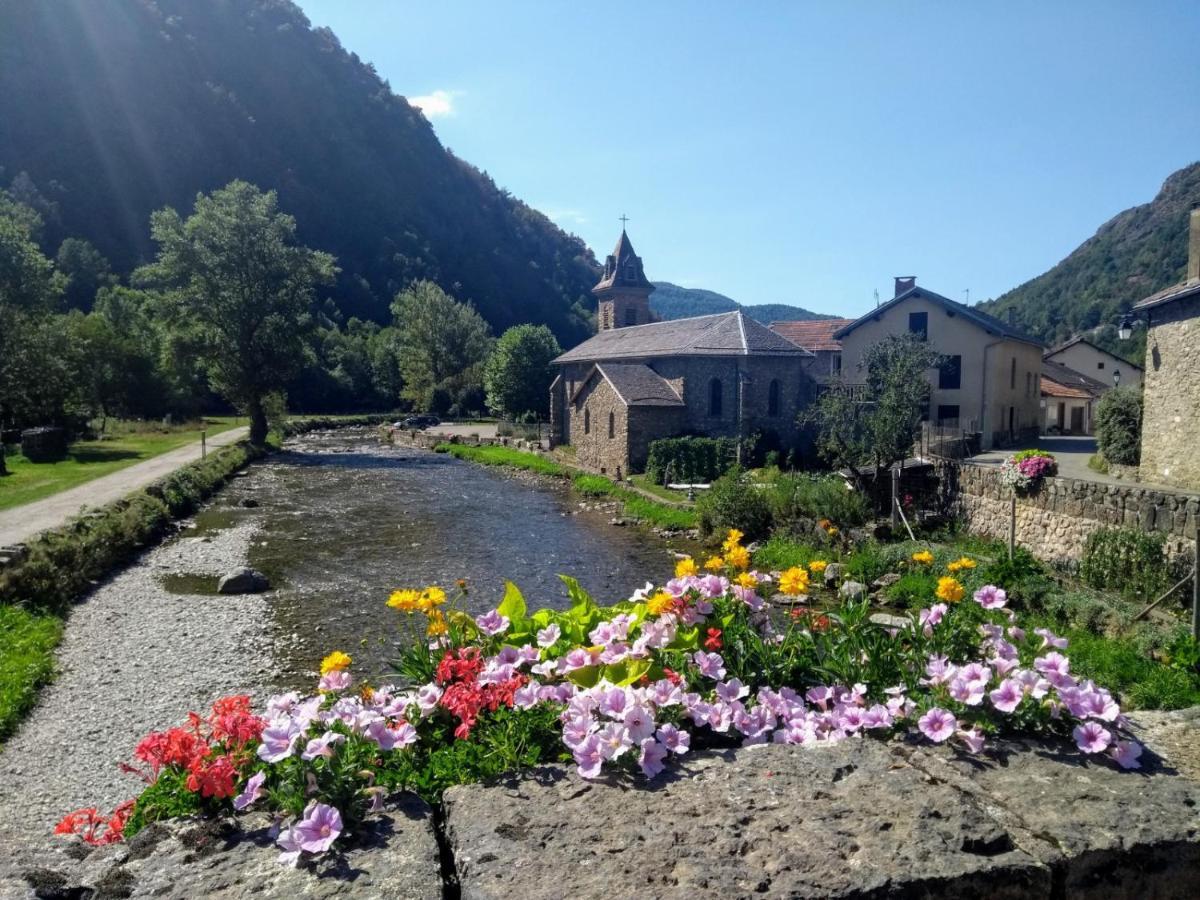 Le Nopal Bleu Διαμέρισμα Tarascon-sur-Ariège Εξωτερικό φωτογραφία