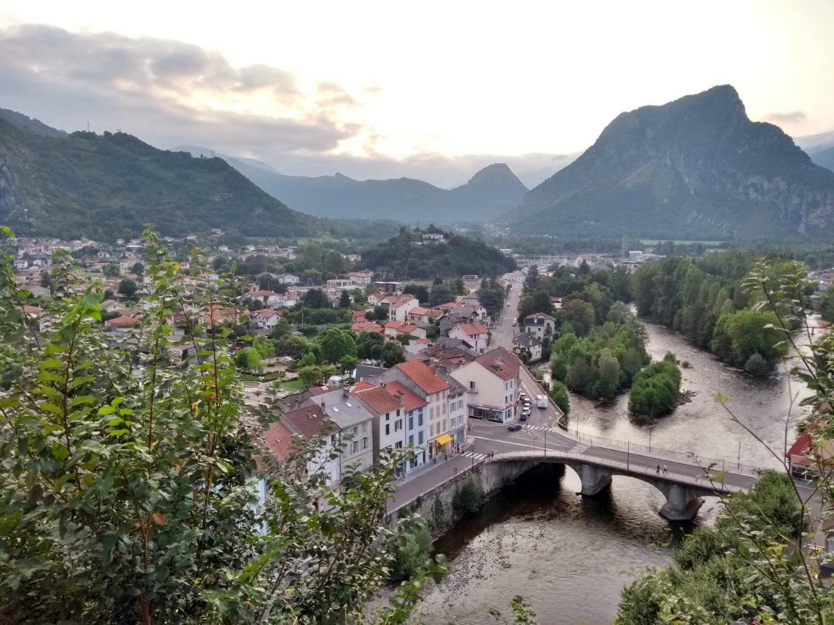 Le Nopal Bleu Διαμέρισμα Tarascon-sur-Ariège Εξωτερικό φωτογραφία